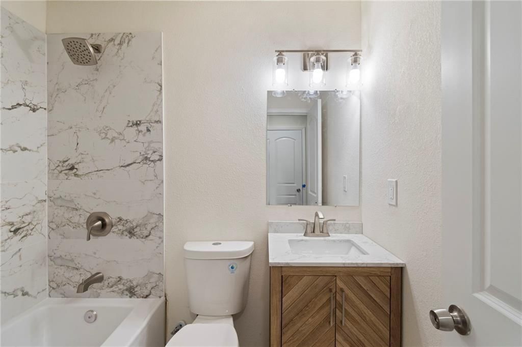 6201 N Topping Avenue — photo 18