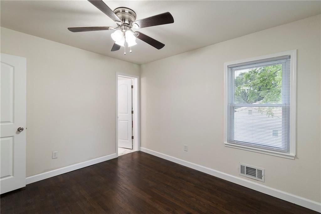 6201 N Topping Avenue — photo 21