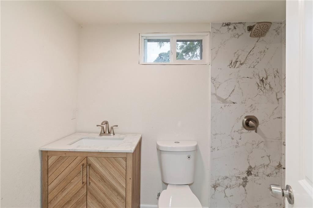 6201 N Topping Avenue — photo 27