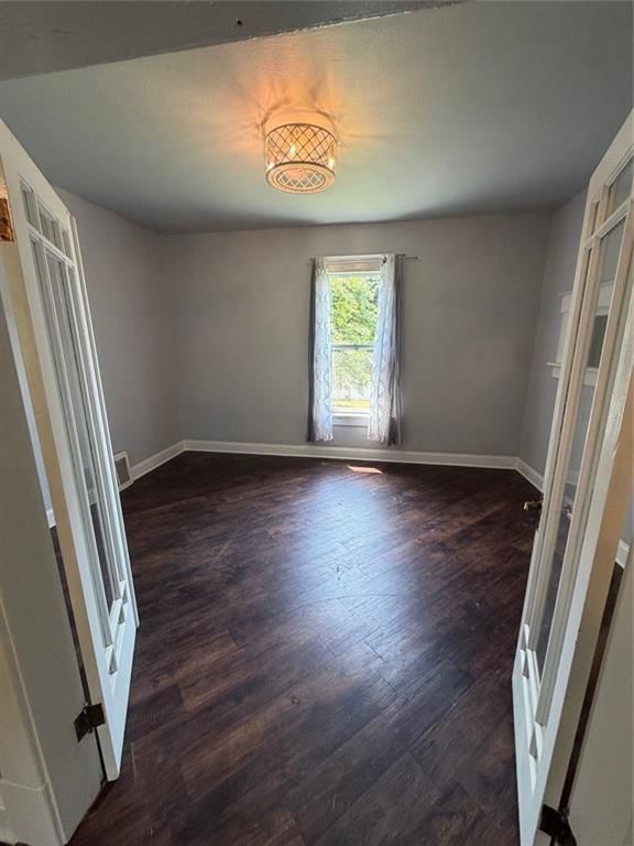 1404 Cudmore Avenue — photo 8