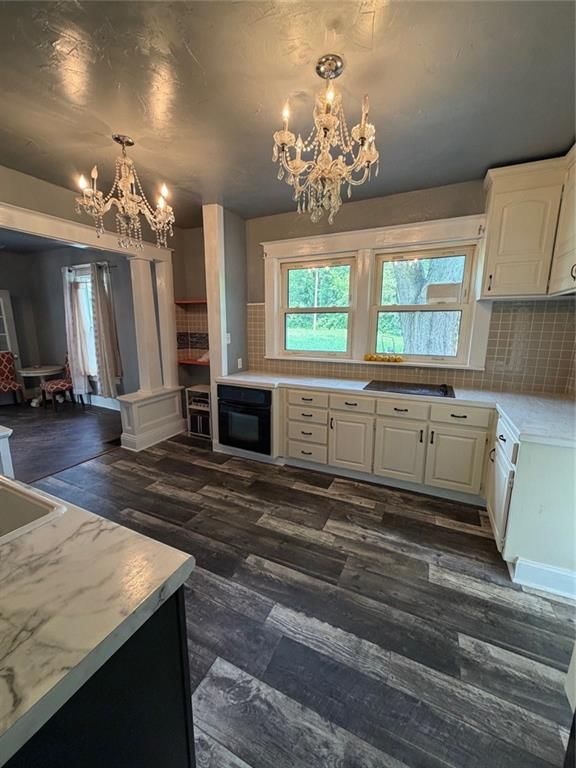 1404 Cudmore Avenue — photo 16