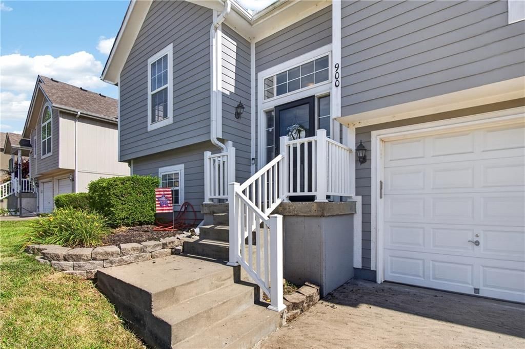 900 Coachman Drive — photo 4