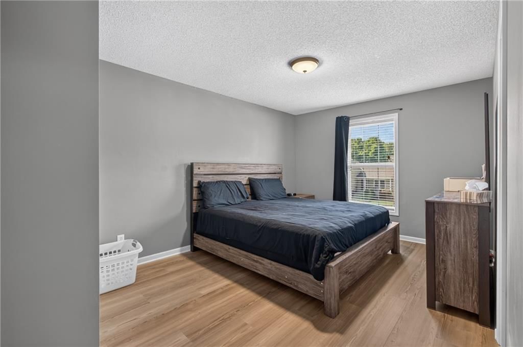 900 Coachman Drive — photo 20