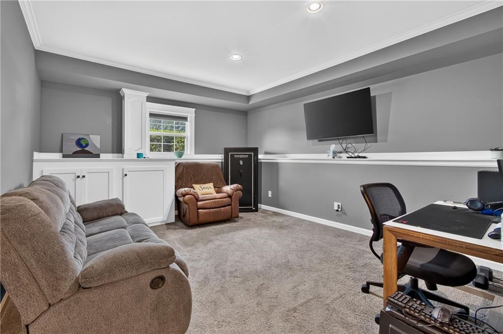 900 Coachman Drive — photo 25