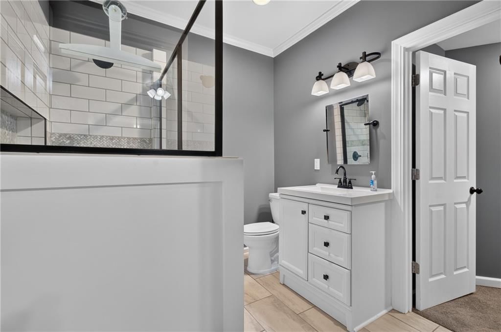 900 Coachman Drive — photo 27