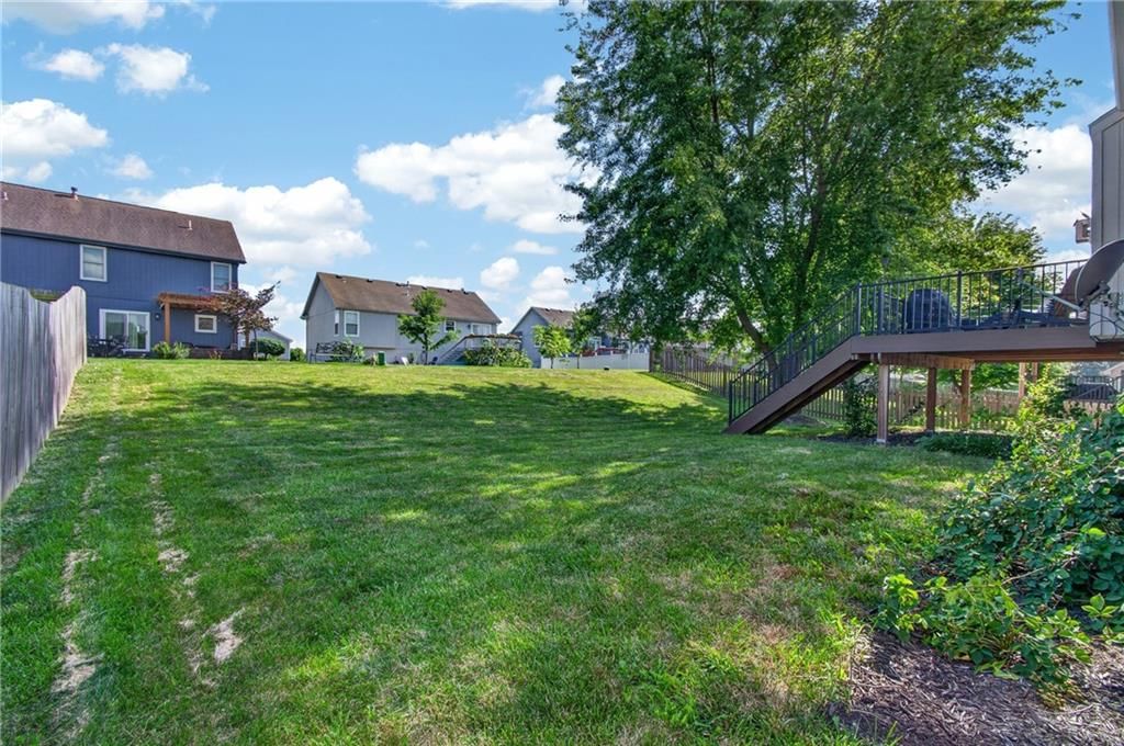 900 Coachman Drive — photo 30