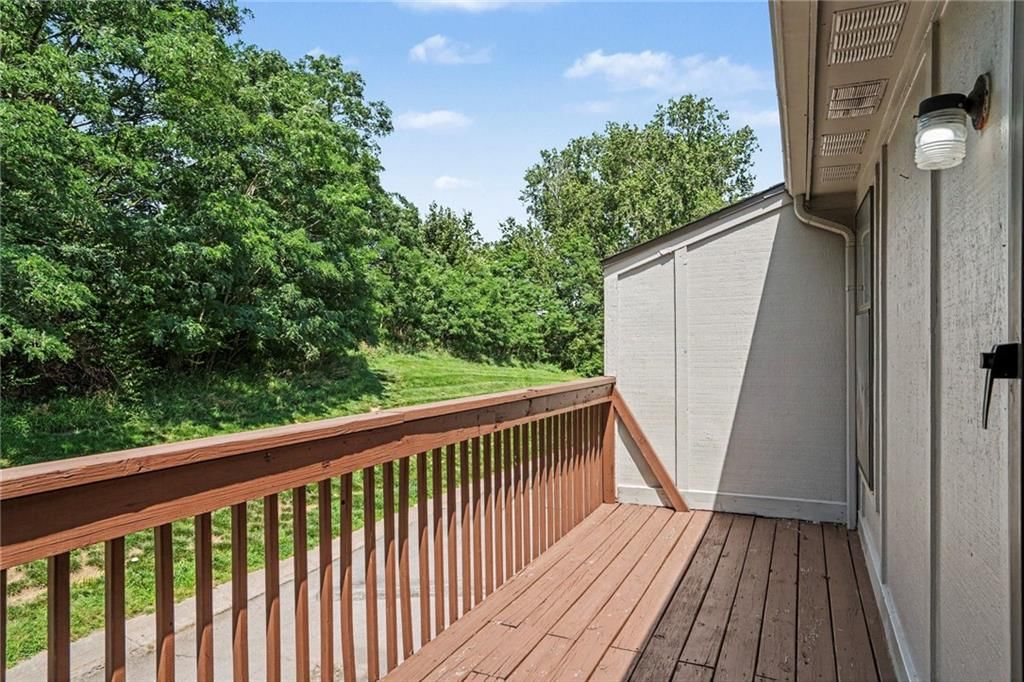 7028 N Fisk Court — photo 15