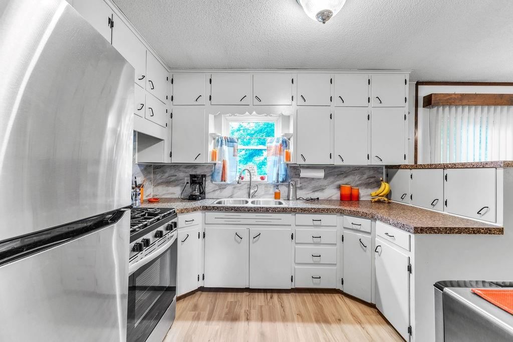 5702 S 18th Street — photo 6