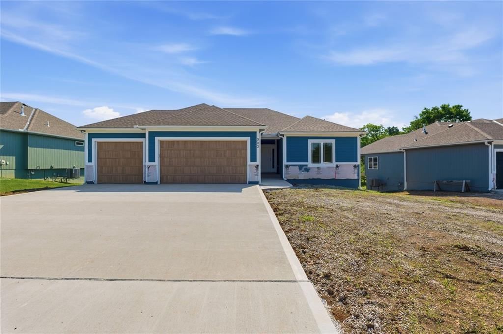 903 Captain Merriman Drive — photo 1