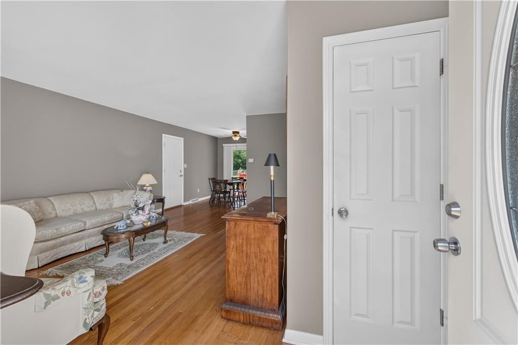 5508 W 99th Terrace — photo 5