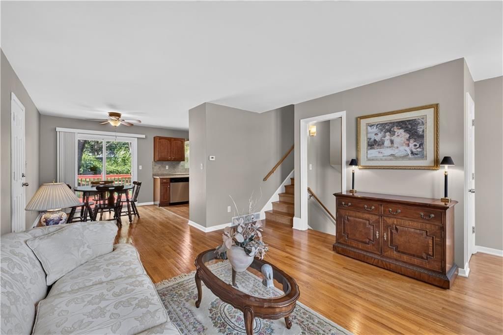 5508 W 99th Terrace — photo 9