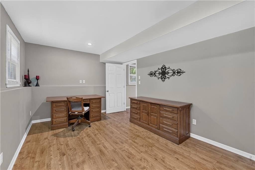 5508 W 99th Terrace — photo 35