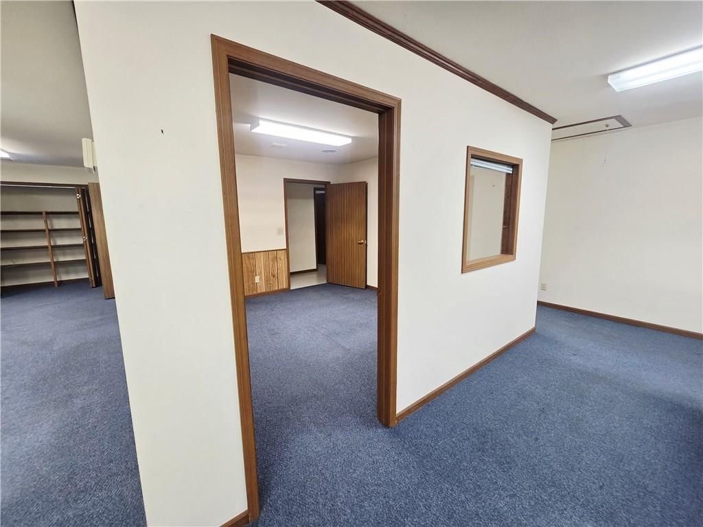 118 W Davis Street — photo 7
