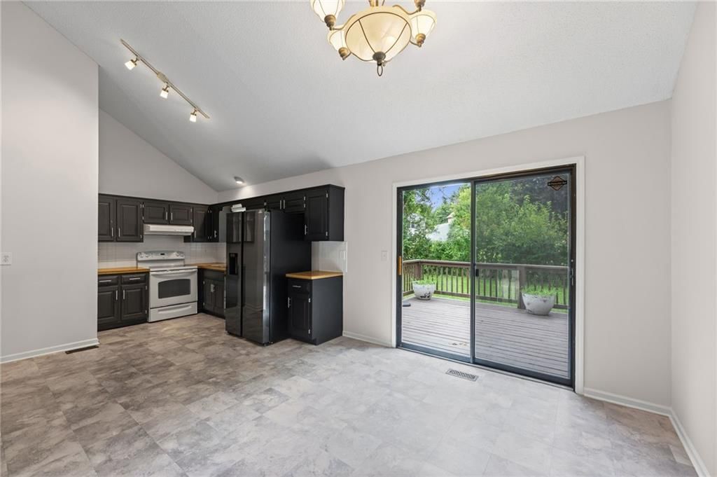 12806 S Seminole Drive — photo 12
