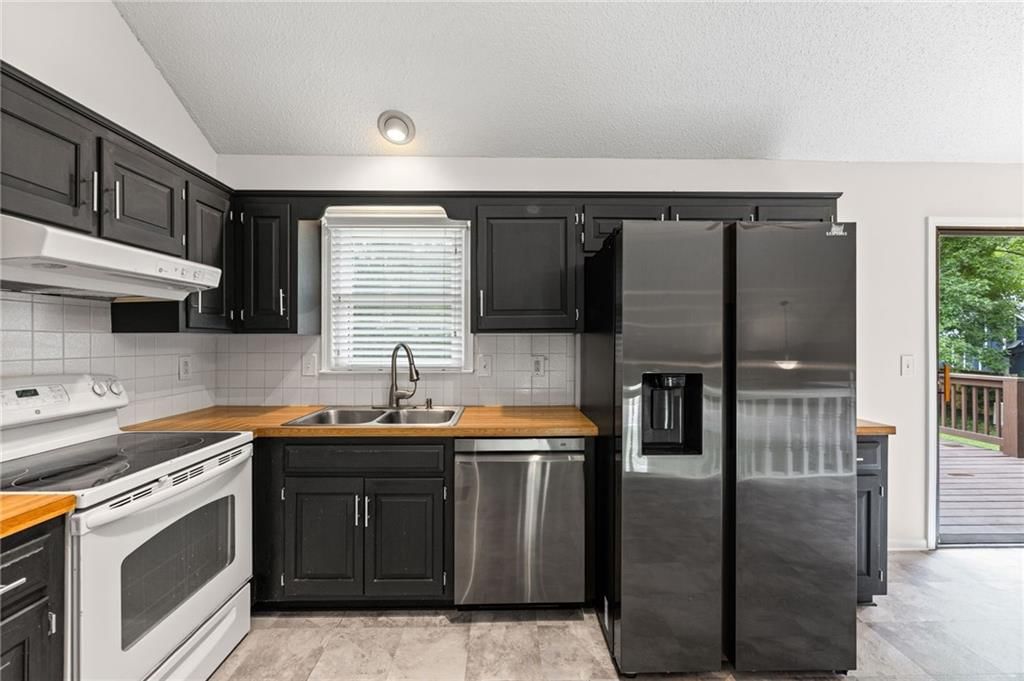 12806 S Seminole Drive — photo 15