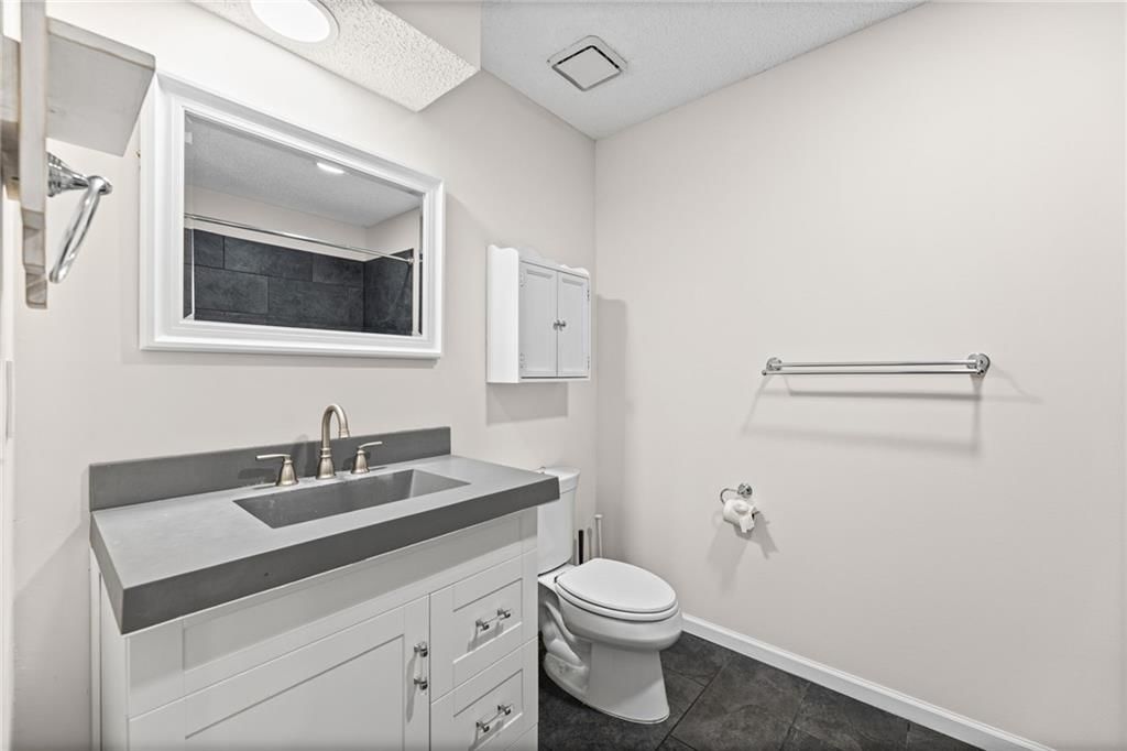12806 S Seminole Drive — photo 26