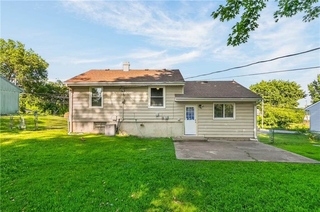 4148 N Brighton Avenue — photo 10