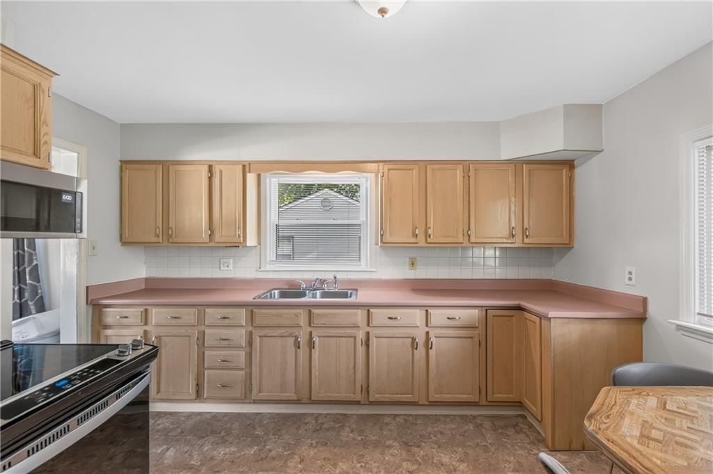 4148 N Brighton Avenue — photo 16