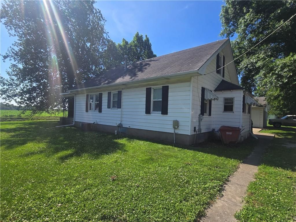 310 N County Road — photo 38