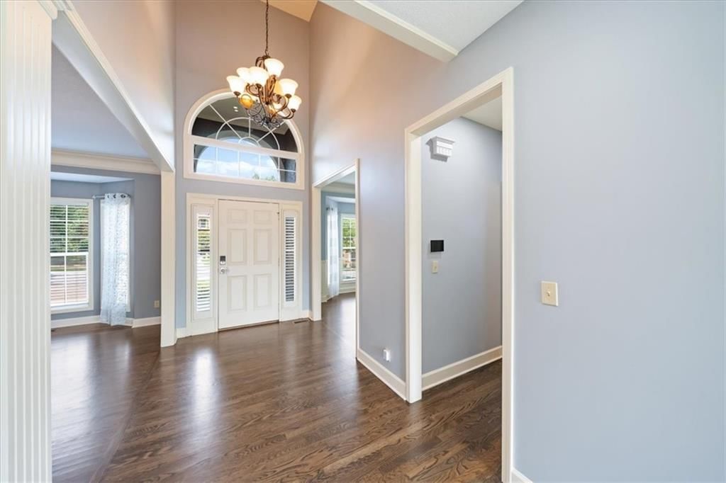 725 SW Winterwalk Lane — photo 4