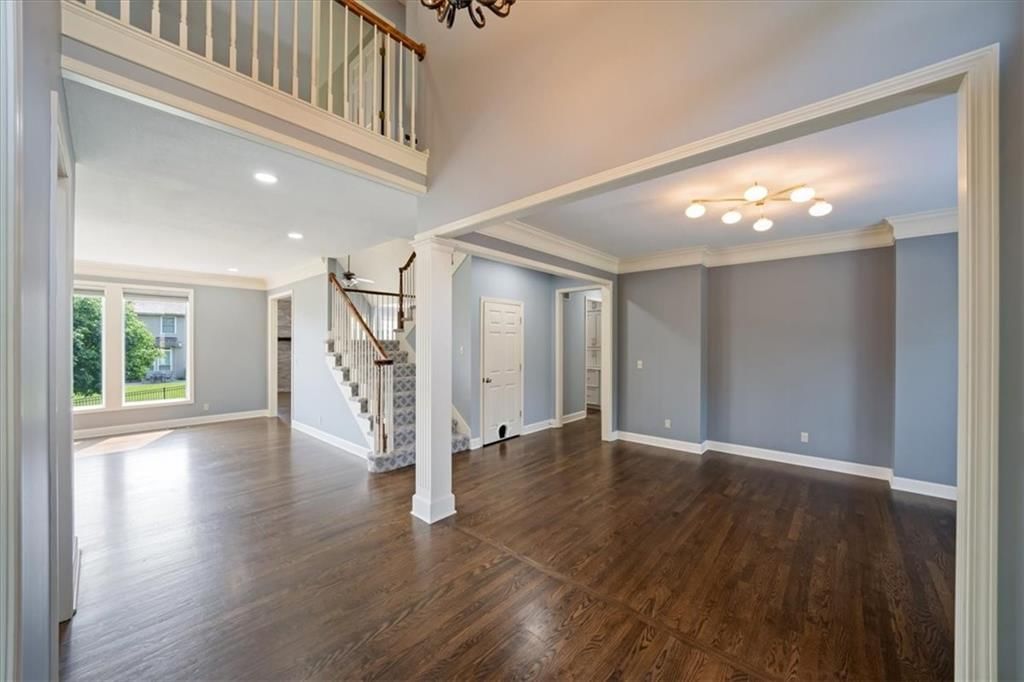 725 SW Winterwalk Lane — photo 6