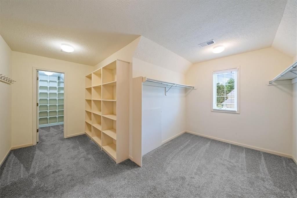 725 SW Winterwalk Lane — photo 29