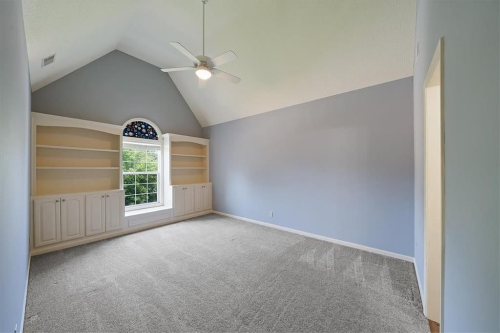 725 SW Winterwalk Lane — photo 35