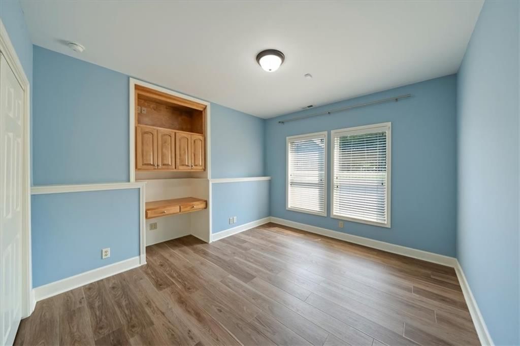725 SW Winterwalk Lane — photo 41
