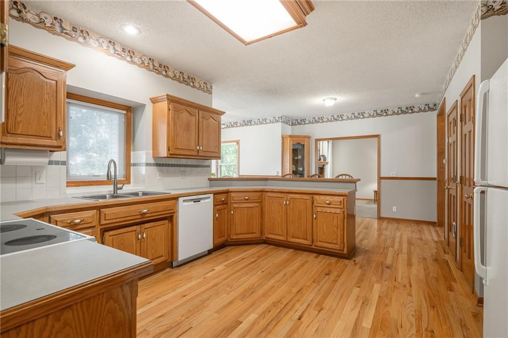 4508 NE Kingston Drive — photo 11