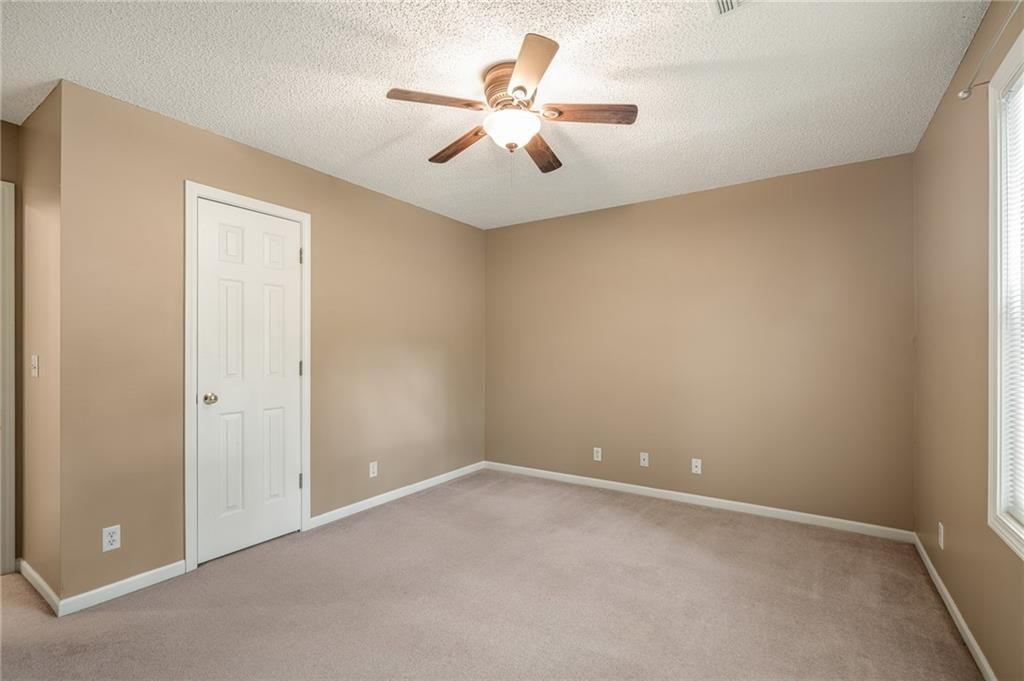4508 NE Kingston Drive — photo 29