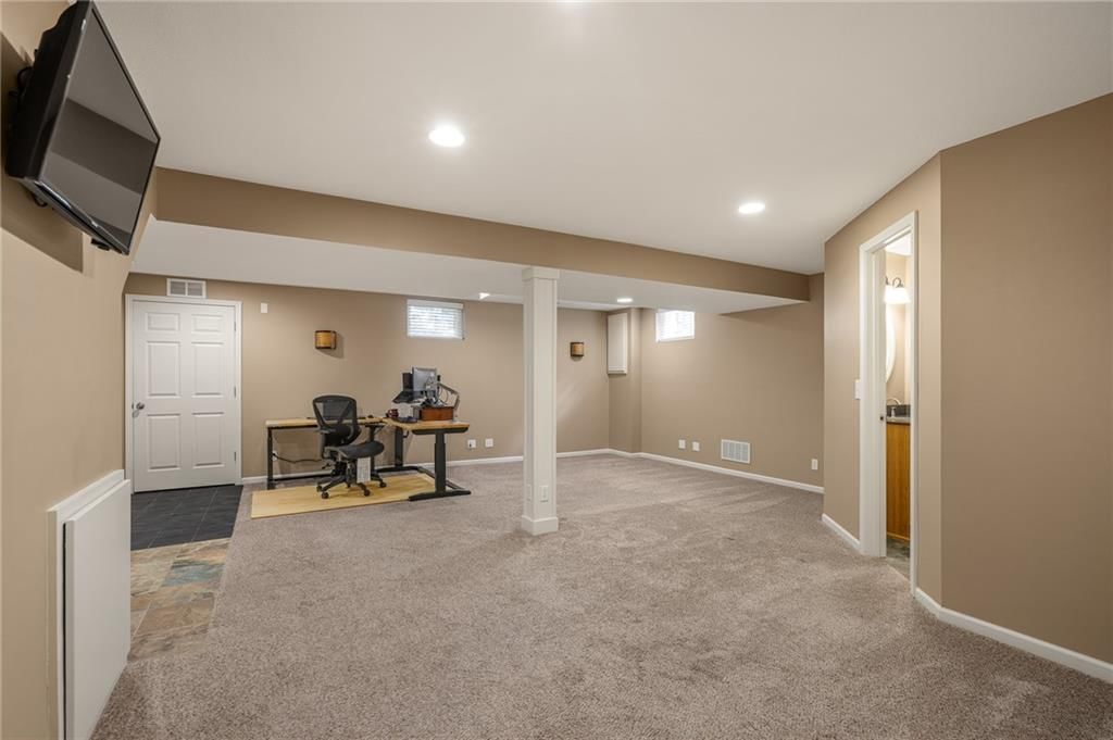 4508 NE Kingston Drive — photo 33