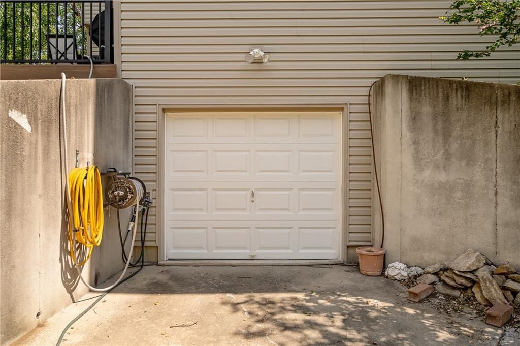 4508 NE Kingston Drive — photo 44