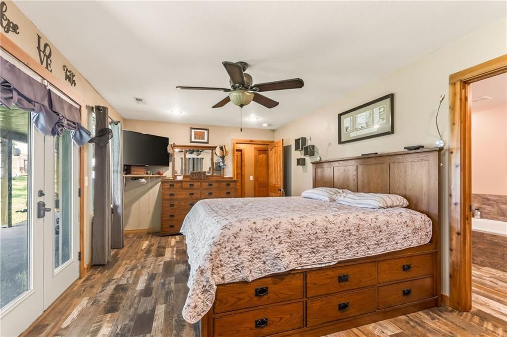 1672 NW 850th Road — photo 31