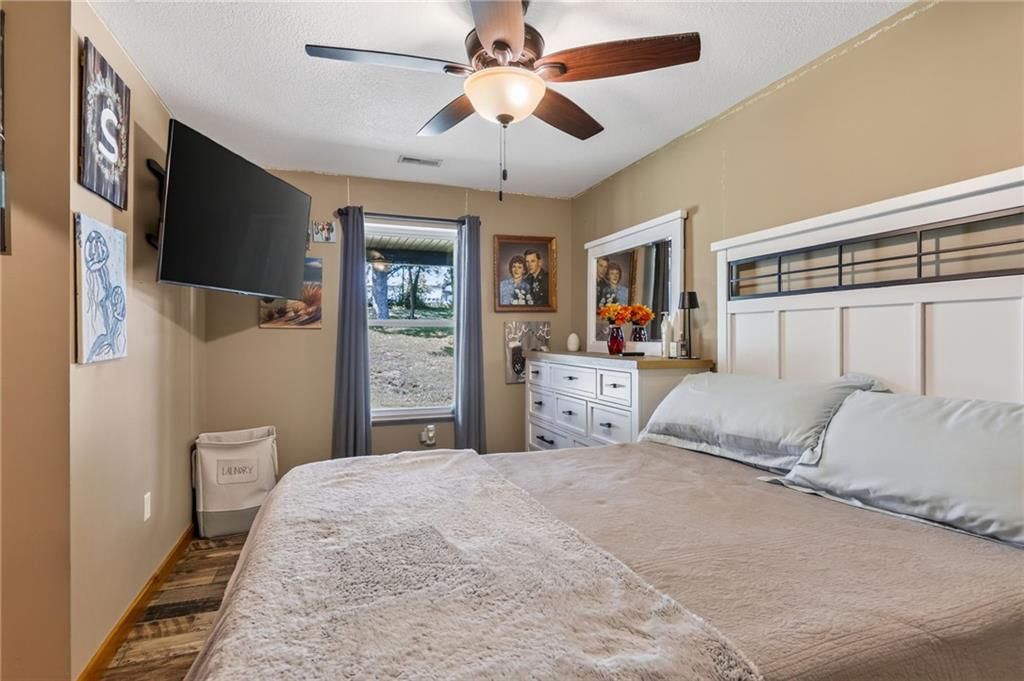 1672 NW 850th Road — photo 37