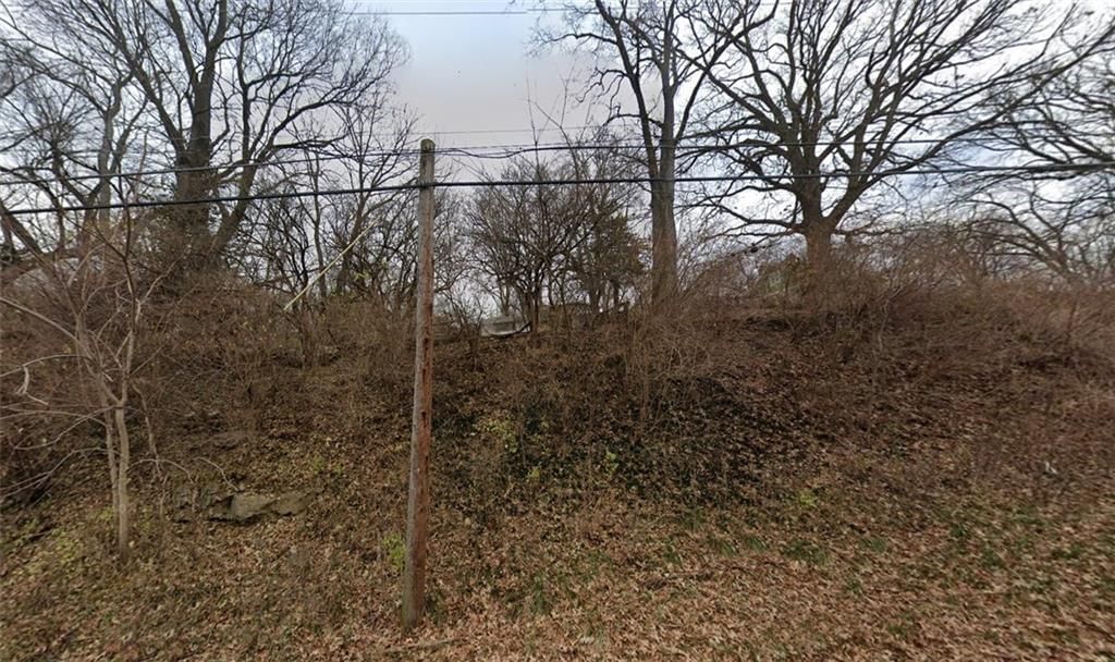 905 S Brookside Avenue — photo 2