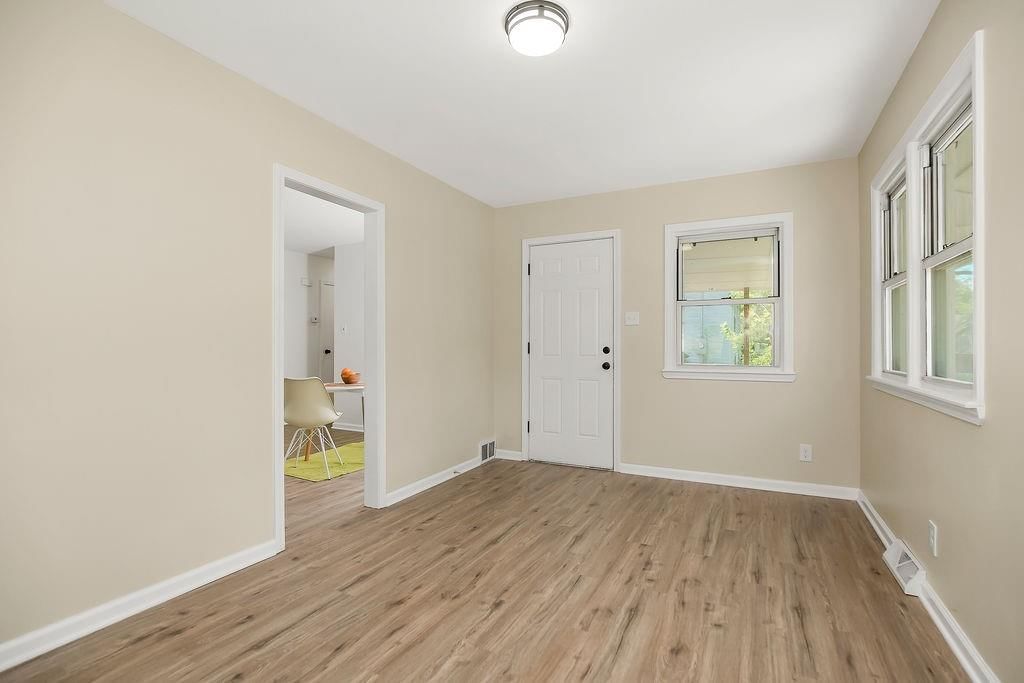 102 S 18th Street — photo 12