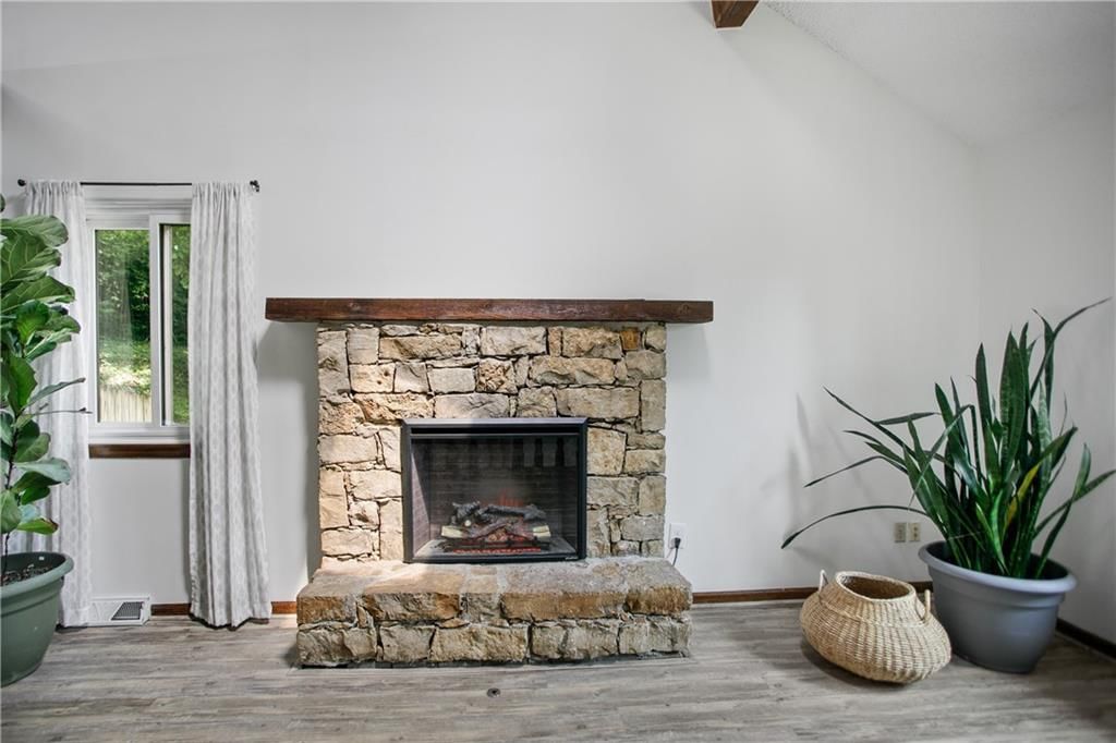 6337 W 50th Street — photo 5