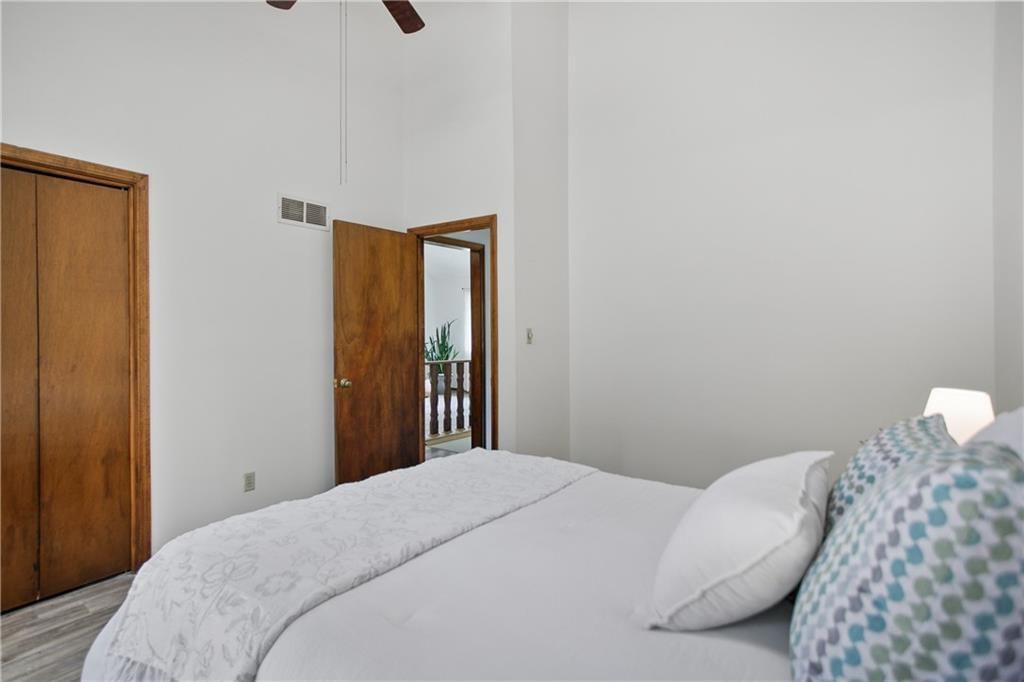 6337 W 50th Street — photo 13