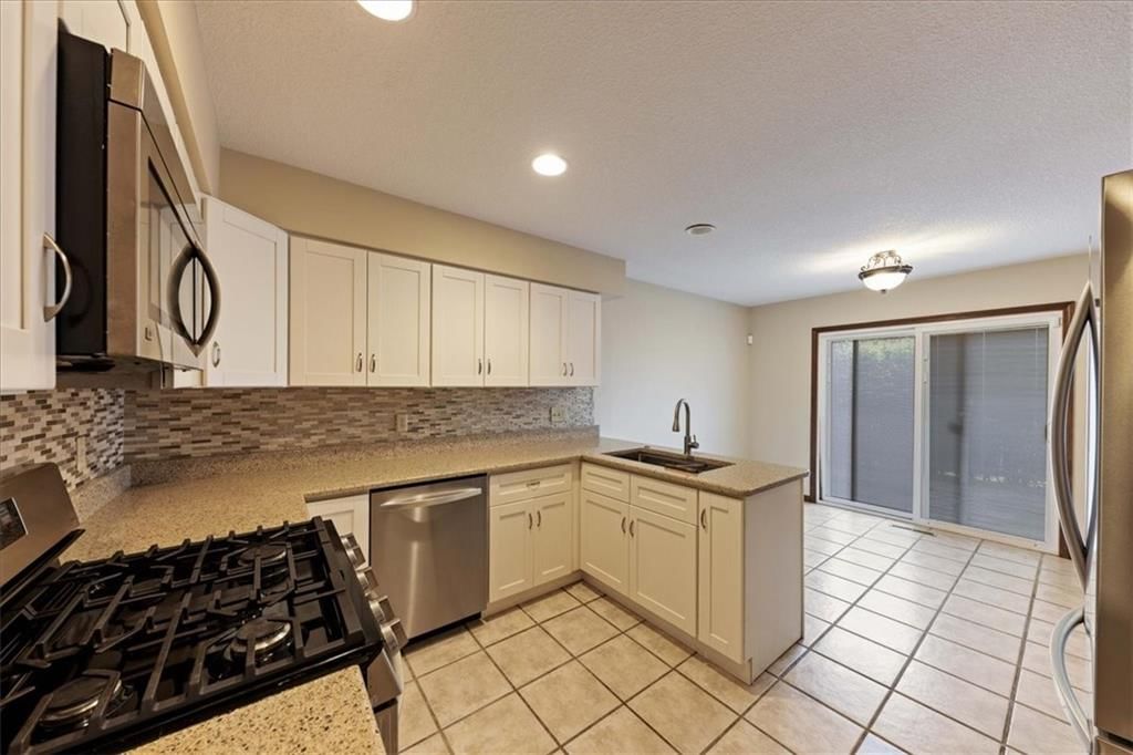 11907 Westgate Street — photo 12