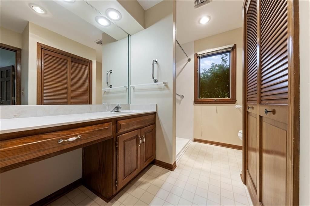 11907 Westgate Street — photo 17