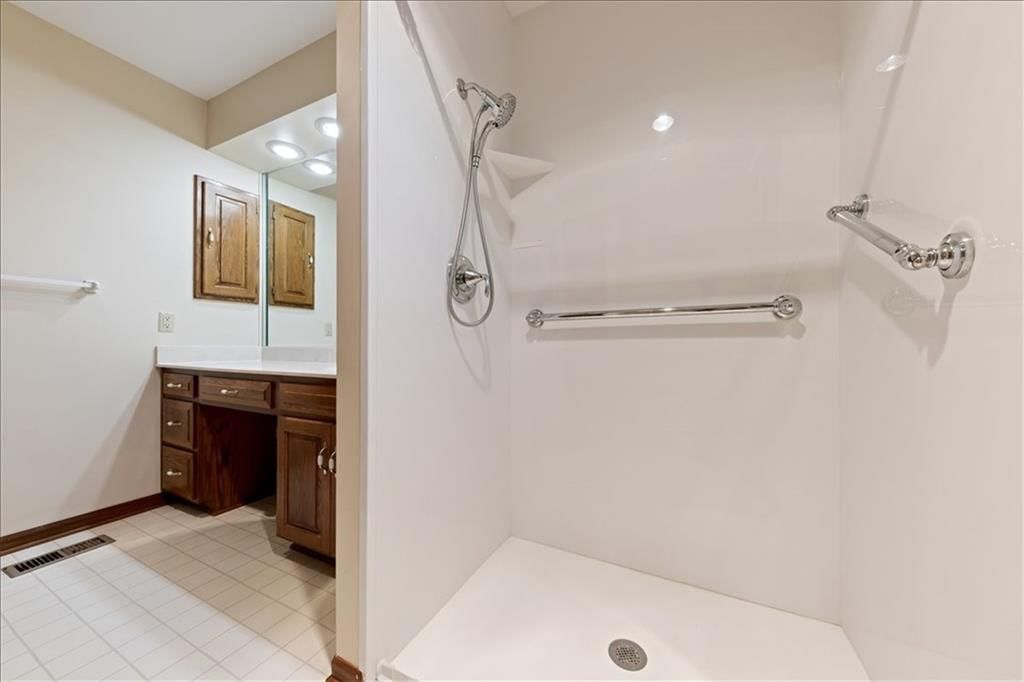 11907 Westgate Street — photo 18