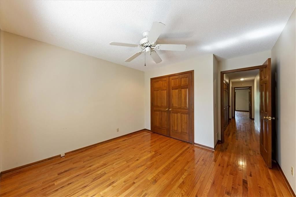 11907 Westgate Street — photo 23
