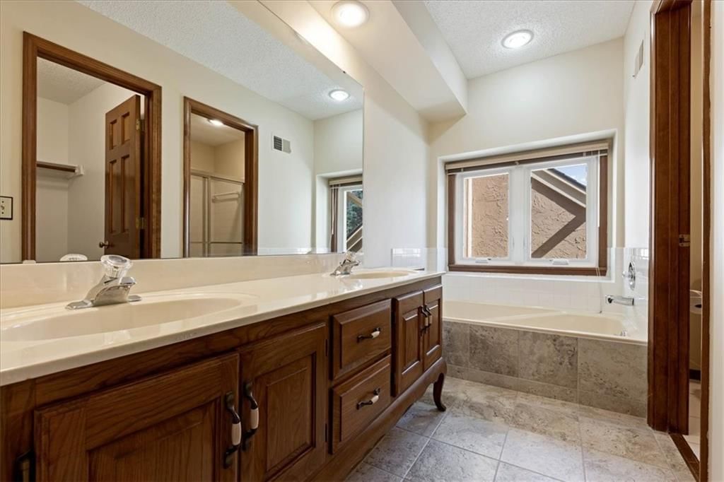 11907 Westgate Street — photo 28