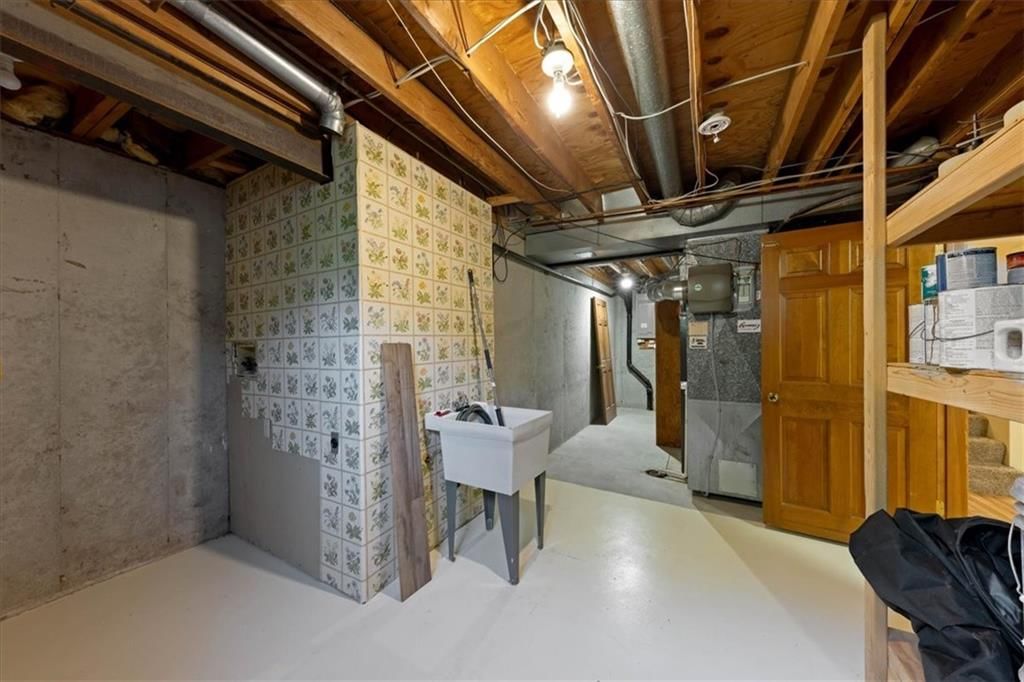 11907 Westgate Street — photo 35