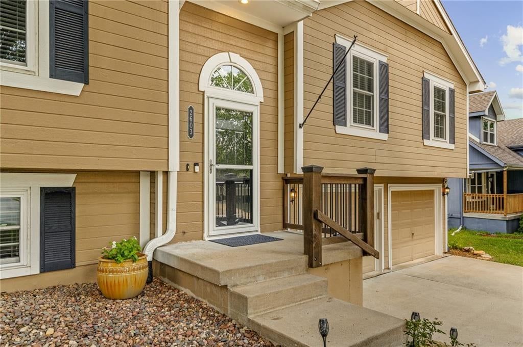2603 NE Springbrook Street — photo 2