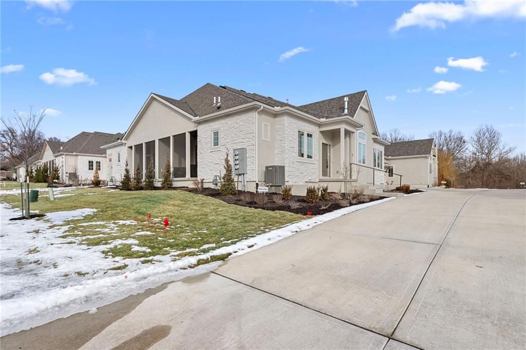 7221 Allman Drive — photo 33