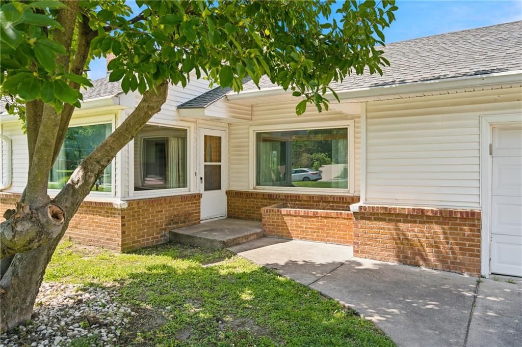 1830 Shawnee Street — photo 6