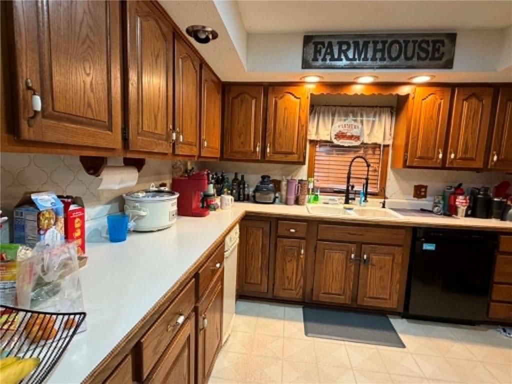 1508 S Margrave Street — photo 9
