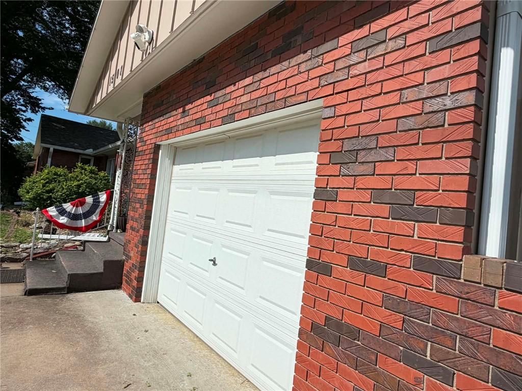 1508 S Margrave Street — photo 28