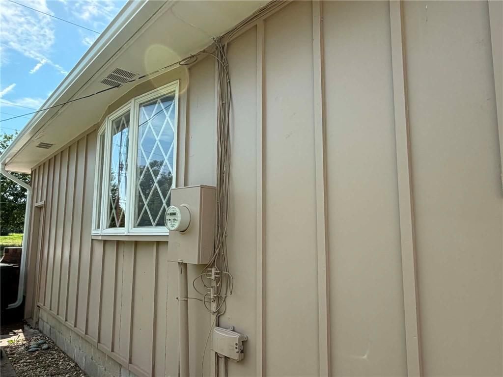 1508 S Margrave Street — photo 29